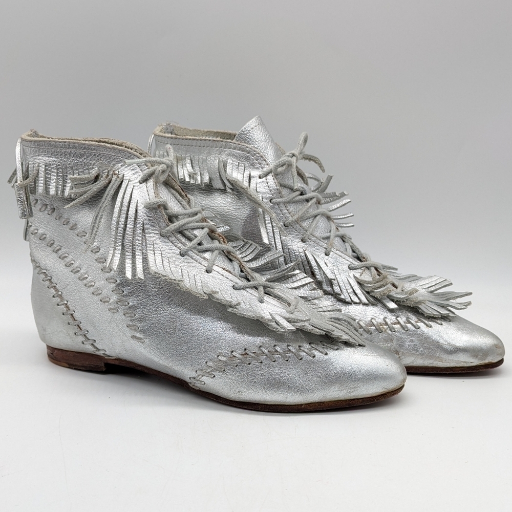 Vintage Video Silver Leather Fringe Lace Up Ankle Boot 5.5
